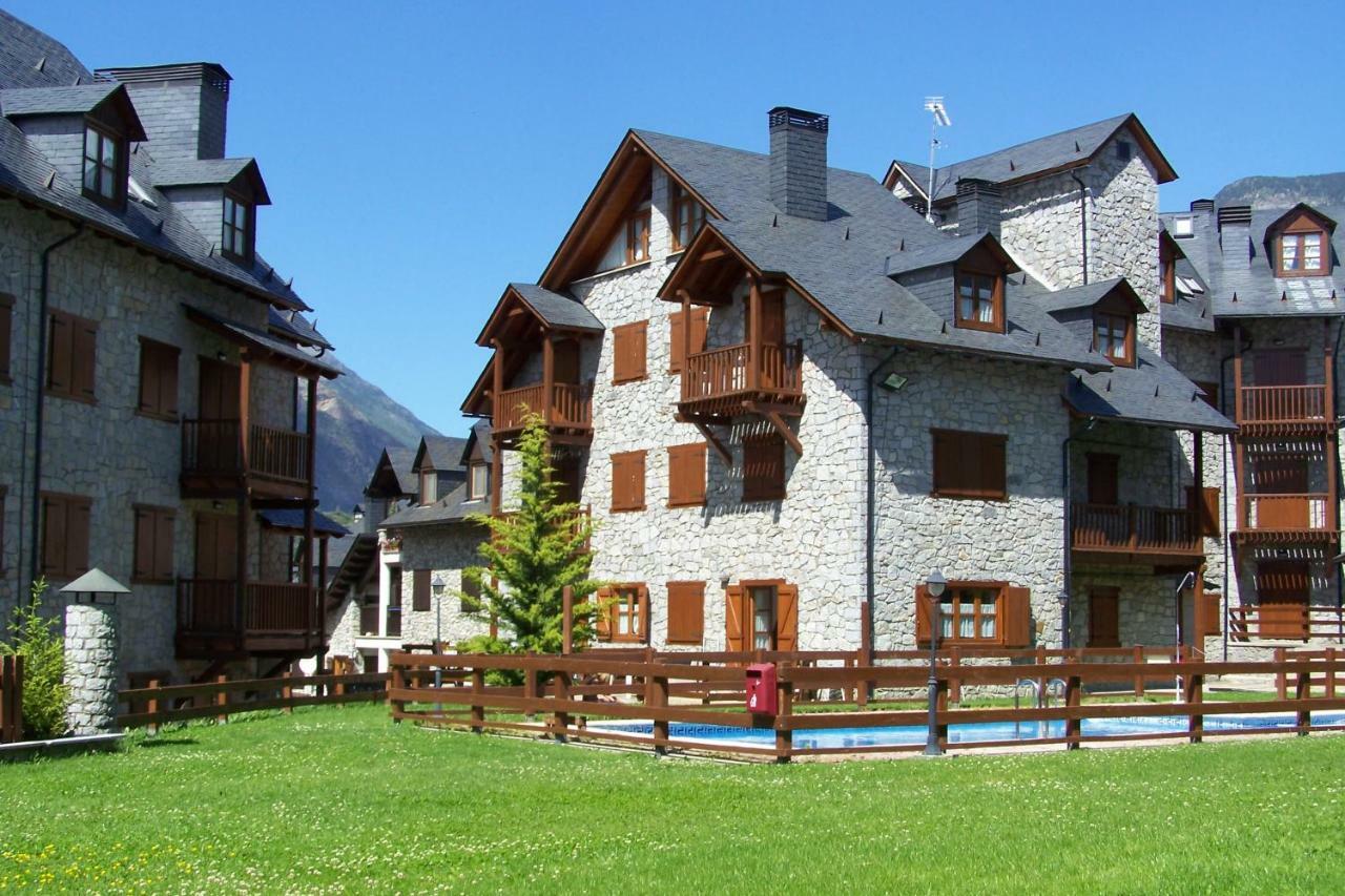 Apartamentos Nevados 24610 Benasque Zewnętrze zdjęcie